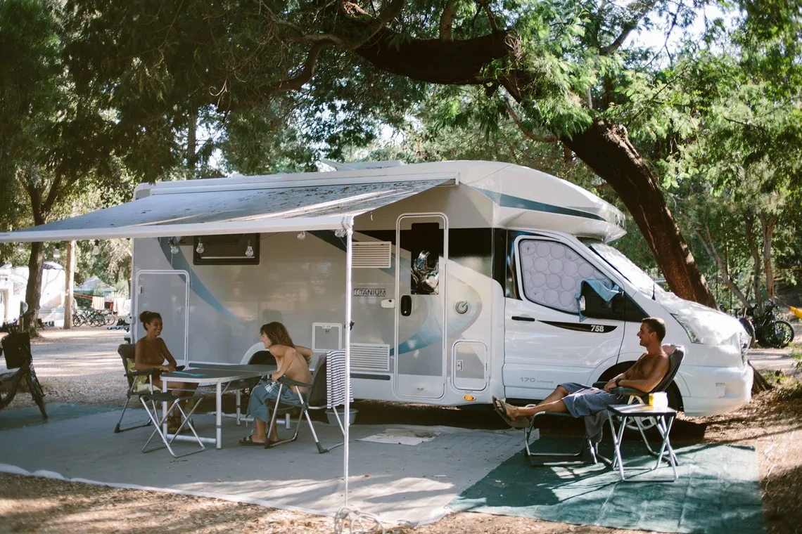 verwijderen Afgekeurd Onbevredigend Naturisten camping voor camper, kampeergelegenheid Corsica Frankrijk l Riva  Bella Naturisme